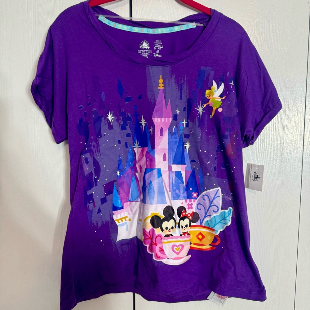 NWT. Disney Parks Joey Chou Castle Magic Kingdom short sleeve Shirt. Size: Small